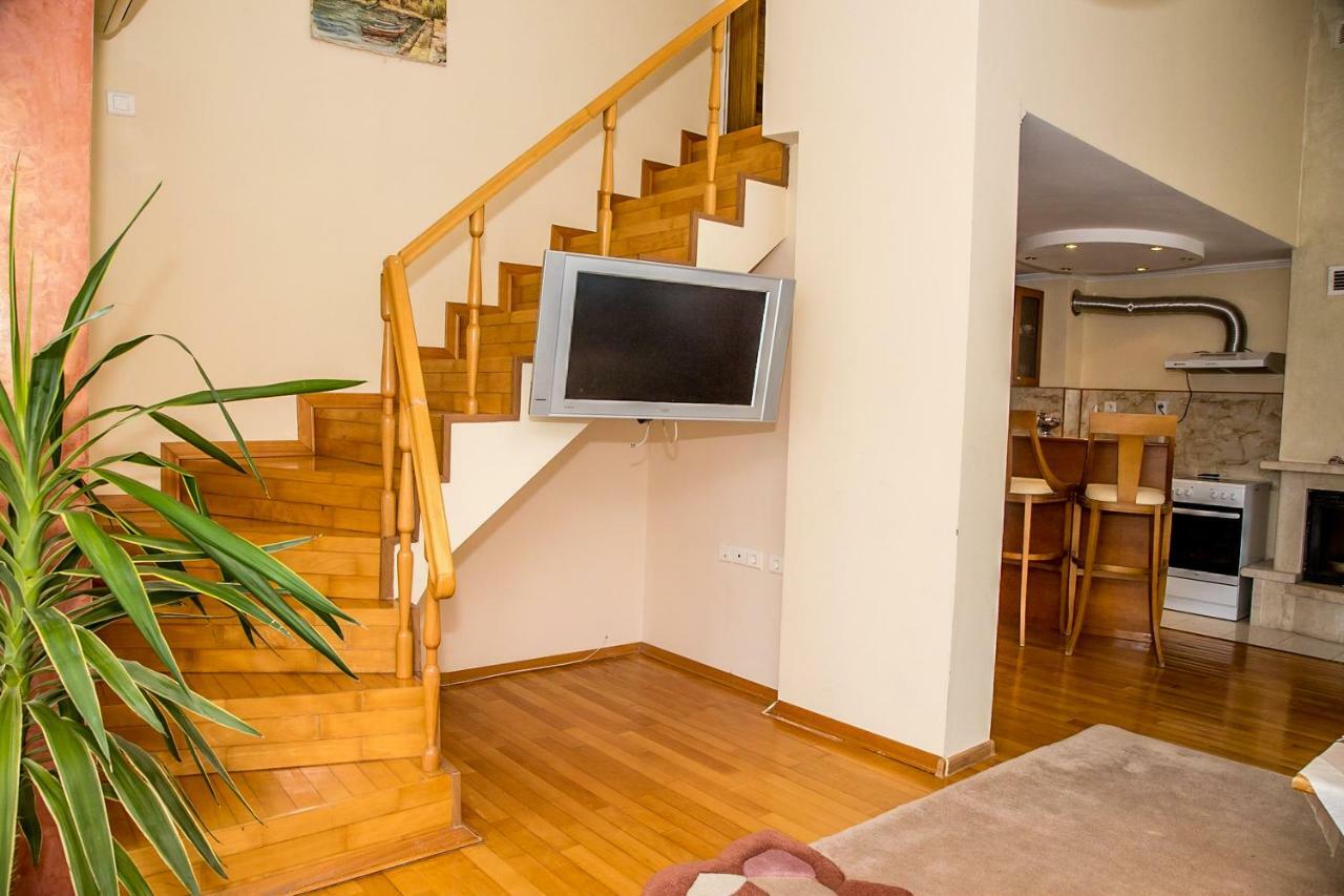 Spacious & Sunny Maisonette With Terrace Near Centre By Flаt Manаger Burgas Luaran gambar
