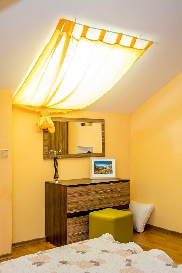 Spacious & Sunny Maisonette With Terrace Near Centre By Flаt Manаger Burgas Luaran gambar