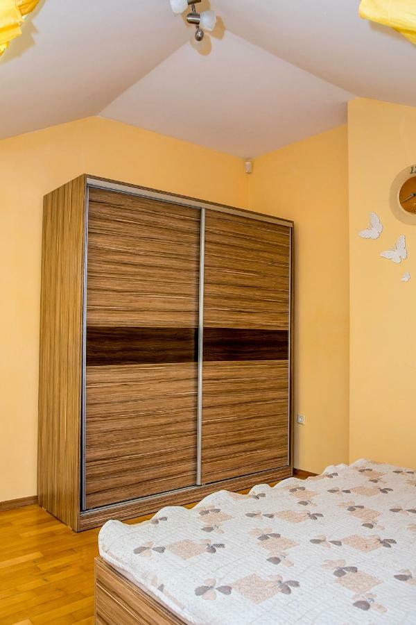Spacious & Sunny Maisonette With Terrace Near Centre By Flаt Manаger Burgas Luaran gambar